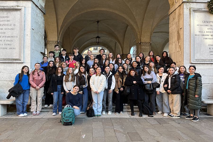 Italienaustausch - Gruppenfoto.jpg